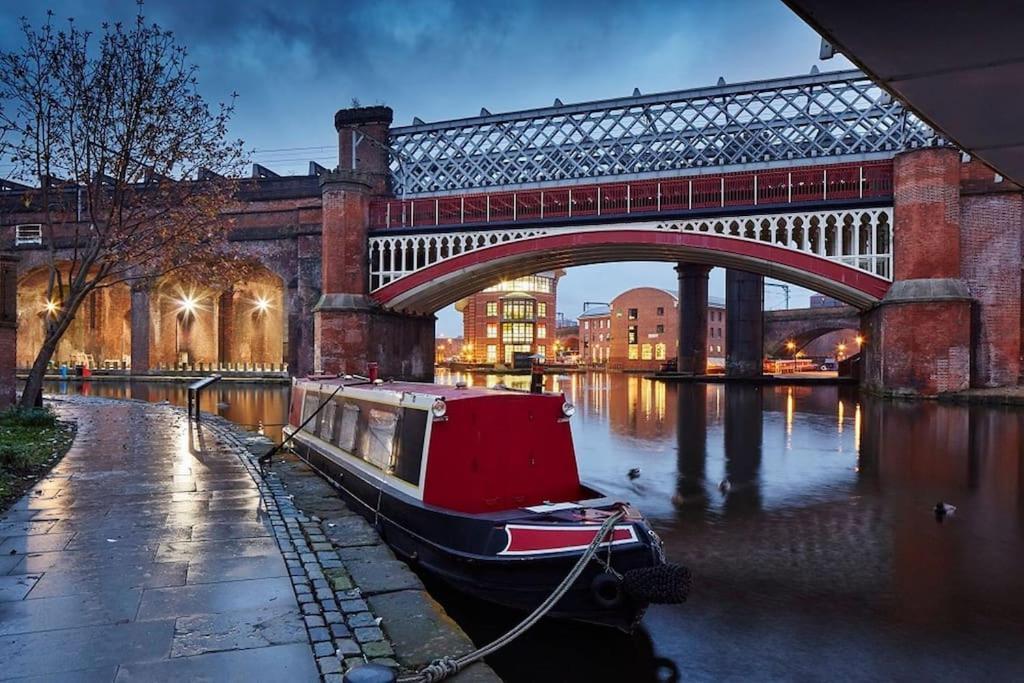 Luxury New Built Split-Level Flat With Rooftop Gardens Access Manchester Luaran gambar