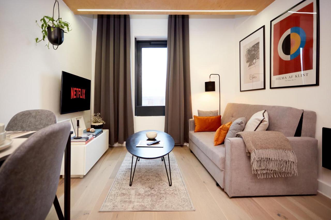 Luxury New Built Split-Level Flat With Rooftop Gardens Access Manchester Luaran gambar